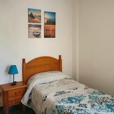 Vivienda Fralemar Arinaga. * Аринага